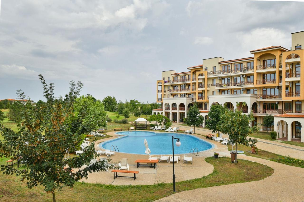 Lighthouse Golf Apart Complex&Villas Baltschik Exterior foto